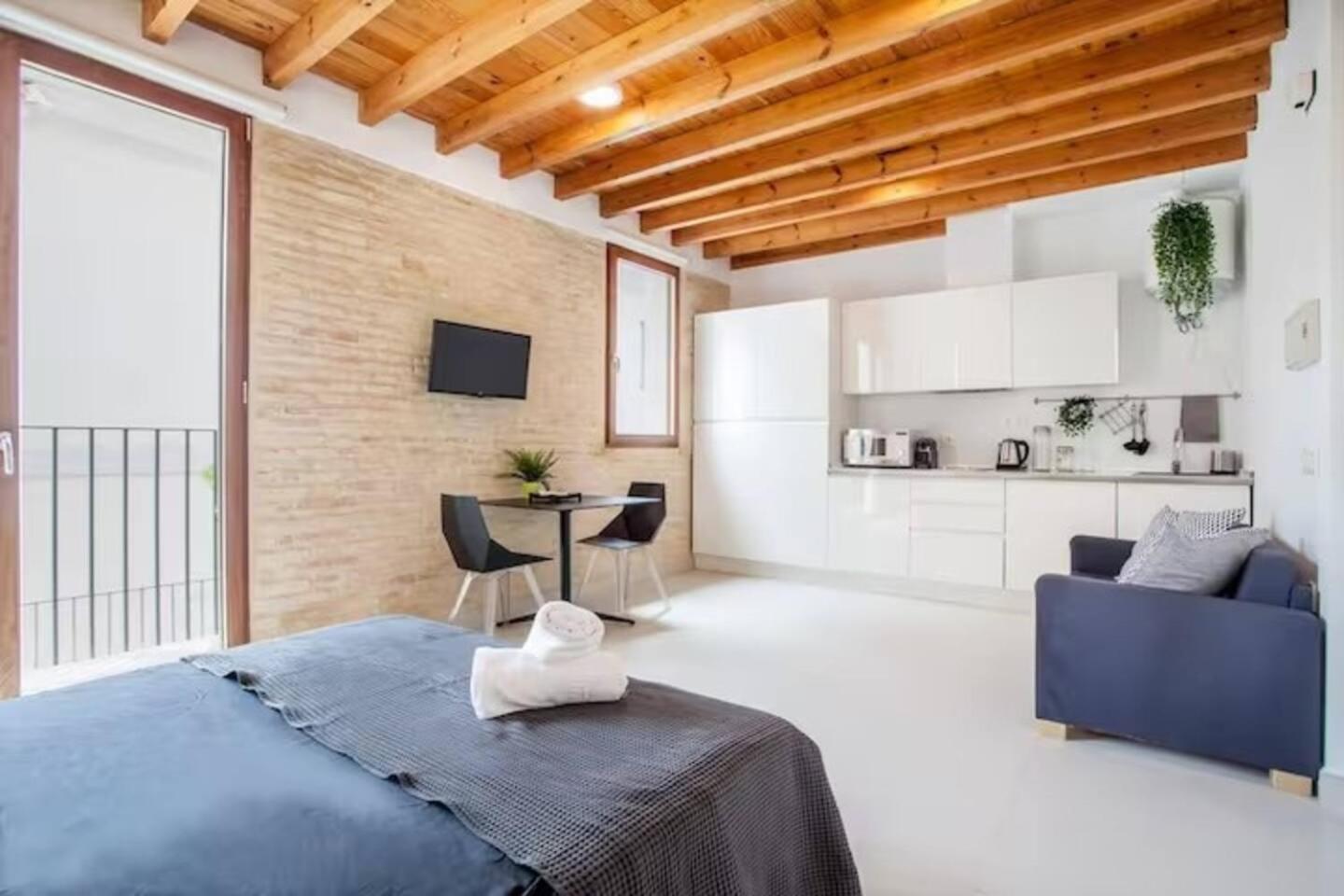 Apartamento Soleado En Plaza Del Carmen Walencja Zewnętrze zdjęcie